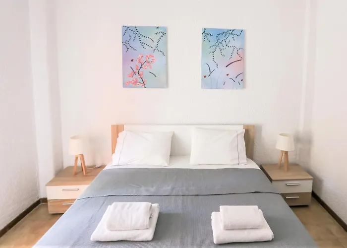 Beachfront Deluxe Apt. Appartamento Pefkochori