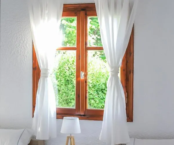 Beachfront Deluxe Apt. Διαμέρισμα Πευκοχώρι