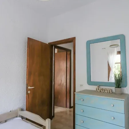 Beachfront Deluxe Apt. 公寓 *